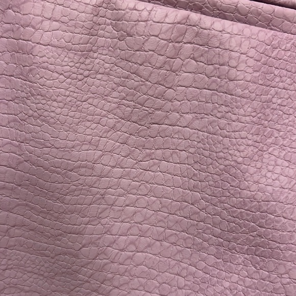 Sincerely Ours Croc Leather, High Waisted, Paper Bag Short in Lilac Croc, Size M - Picture 12 of 17
